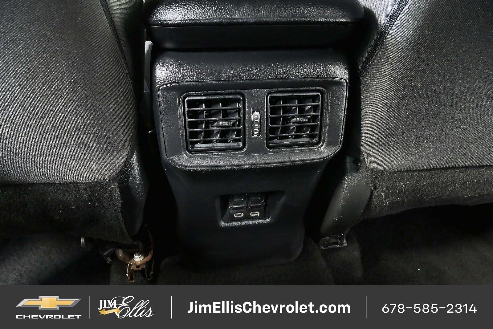 Used 2024 Toyota RAV4 XLE FWD image 20