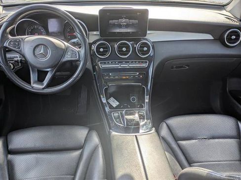 Used 2017 Mercedes-Benz GLC 300 image 11