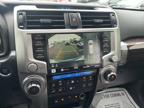 Used 2022 Toyota 4Runner Limited AWD/4WD image 27