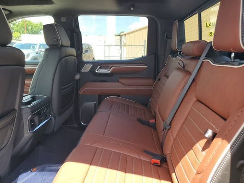 New 2026 GMC Sierra 1500 Denali Ultimate AWD/4WD image 12
