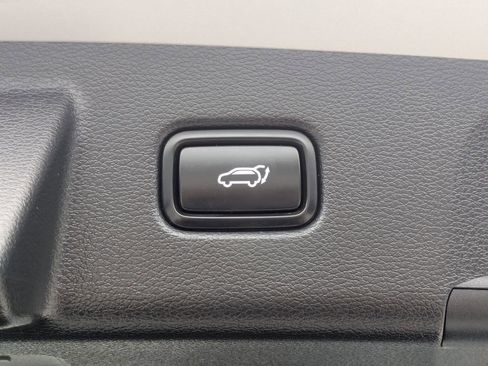 Used 2022 Kia Telluride SX w/ SX Prestige Package image 13