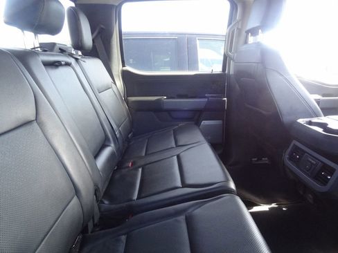 Used 2023 Ford F250 Lariat w/ FX4 Off-Road Package image 12