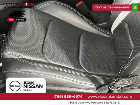 Used 2018 Chevrolet Camaro LT image 16