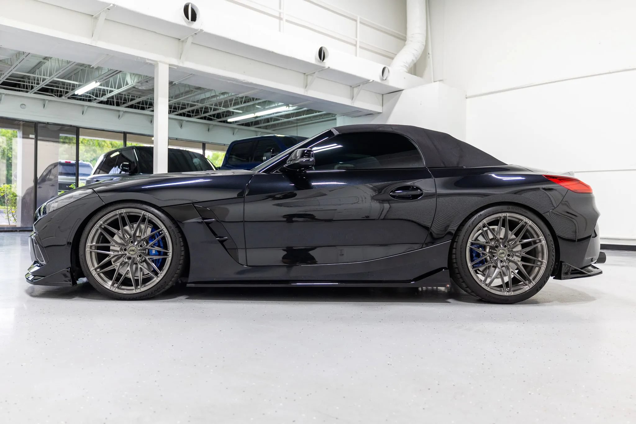 Used 2023 BMW Z4 M40i w/ Premium Package RWD image 49