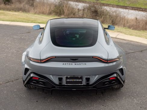 Used 2025 Aston Martin V8 Vantage Coupe image 8