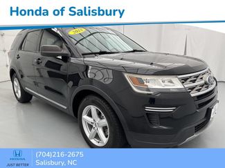 Used 2018 Ford Explorer XLT FWD video 1