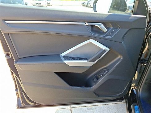 New 2025 Audi Q3 2.0T Premium w/ Convenience Package image 8