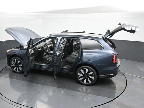New 2025 Volvo EX90 Ultra AWD/4WD image 43