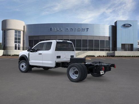 New 2025 Ford F550 4x4 SuperCab Super Duty image 5