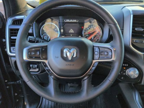 Used 2025 RAM 1500 Laramie w/ Sport Appearance Package image 17