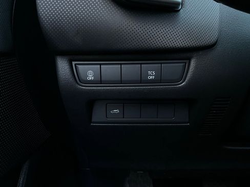 Used 2025 MAZDA CX-50 AWD 2.5 S w/ Premium Package image 24