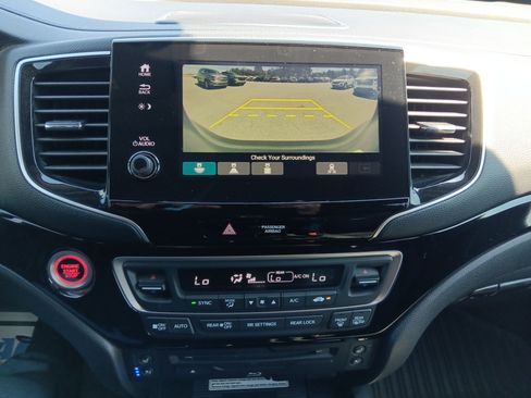 Used 2020 Honda Pilot Elite image 13