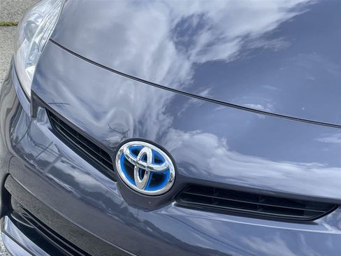 Used 2012 Toyota Prius Three FWD image 10