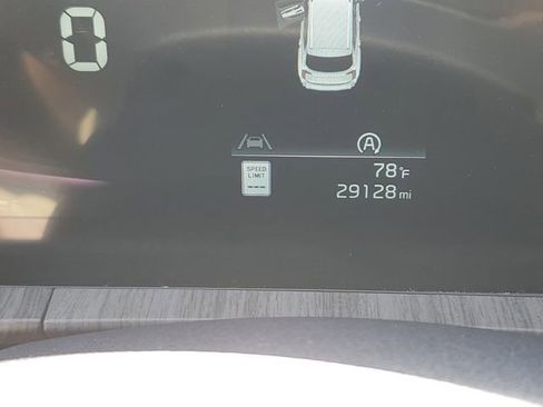 Certified 2023 Kia Telluride EX w/ EX Captain's Chair Package image 25