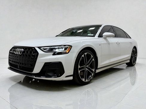 Used 2025 Audi A8 L 3.0T w/ Executive Package image 4