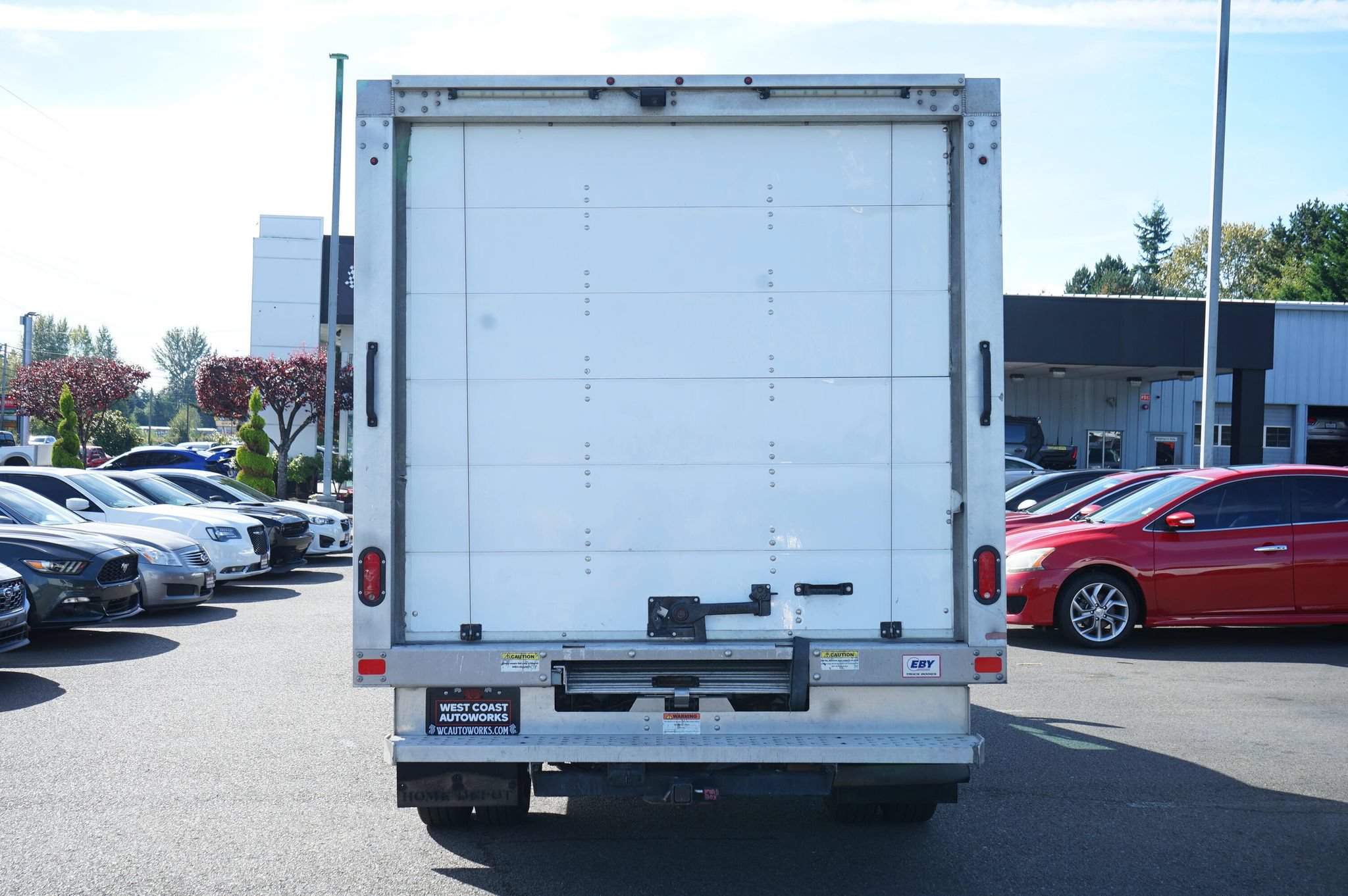 Used 2019 Ford Transit 350 156 DRW RWD image 4