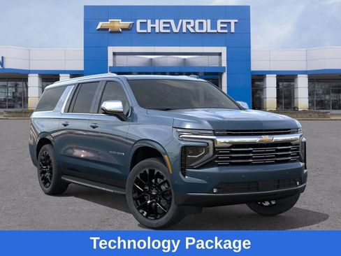 New 2026 Chevrolet Suburban Premier image 8