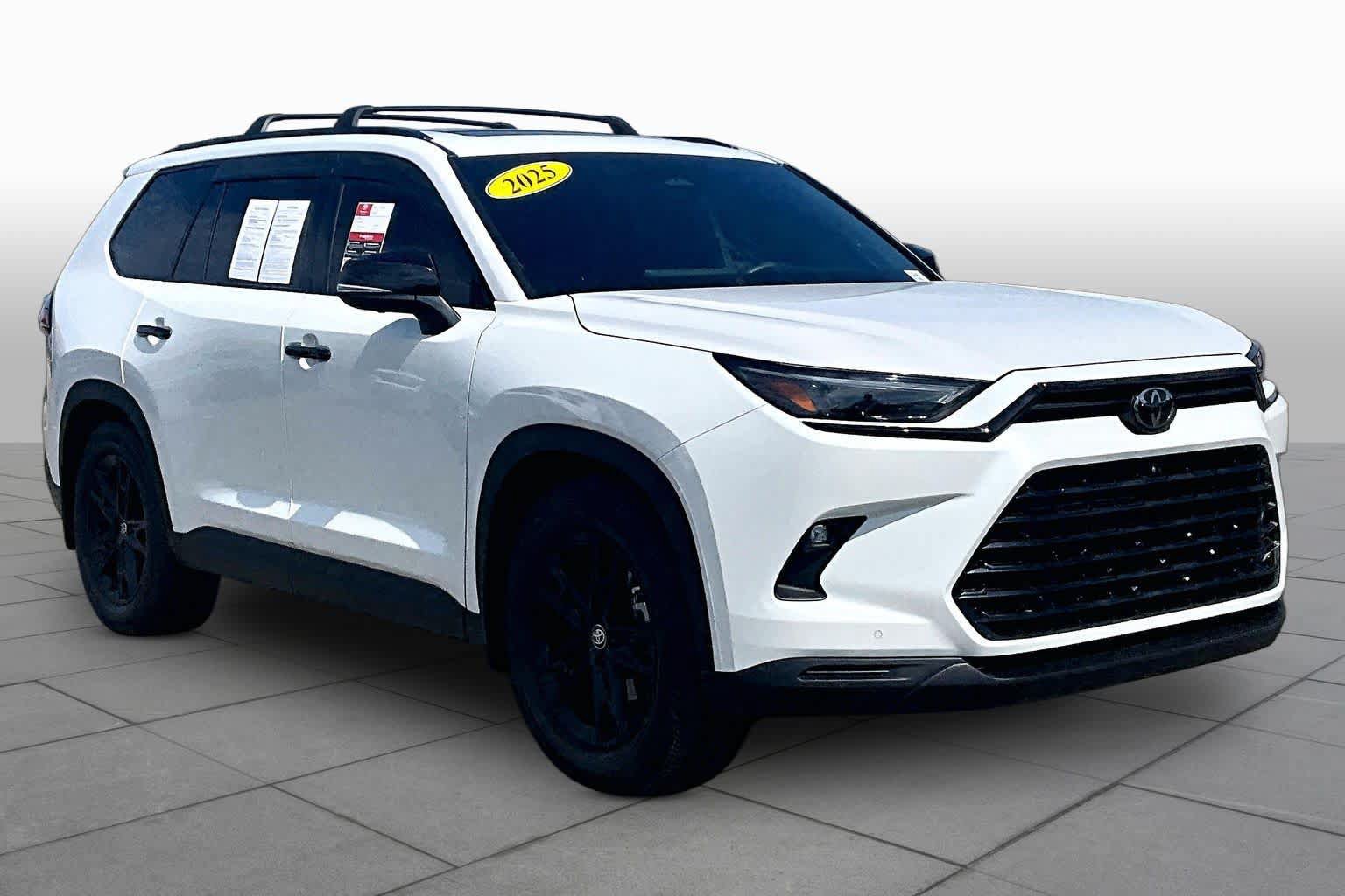 Certified 2025 Toyota Grand Highlander AWD Hybrid image 2