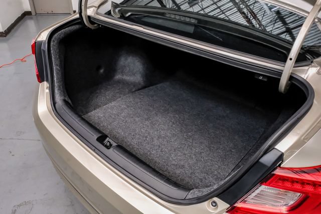 Used 2018 Honda Accord Touring image 66