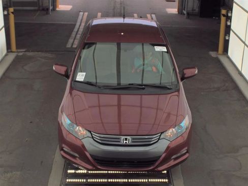Used 2010 Honda Insight EX image 2
