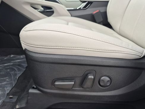 New 2025 Kia Telluride EX image 11