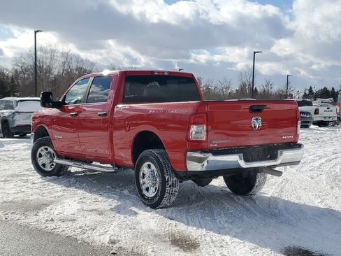 Used 2024 RAM 2500 Big Horn w/ Bed Utility Group image 3