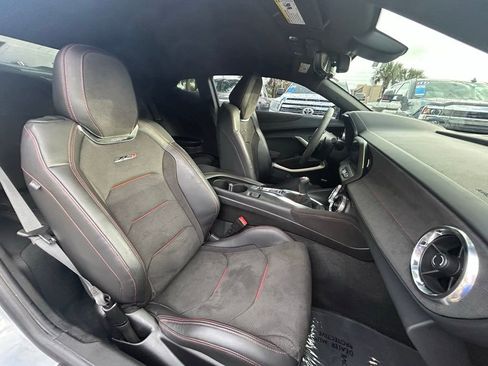 Used 2023 Chevrolet Camaro ZL1 image 27