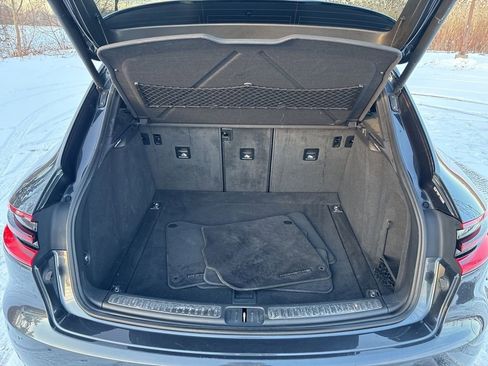 Used 2018 Porsche Macan image 17