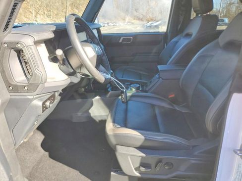 Used 2025 Ford Bronco Outer Banks w/ Sasquatch Package image 6