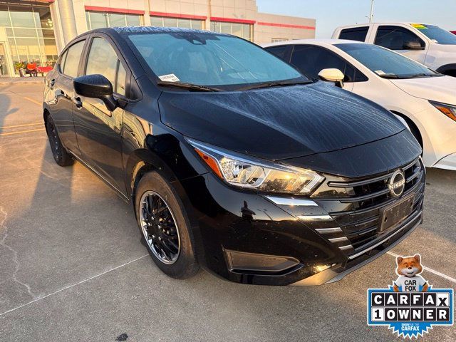 Used 2024 Nissan Versa S FWD image 6