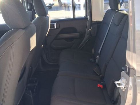 Used 2023 Jeep Wrangler Sahara w/ Cold Weather Group image 20