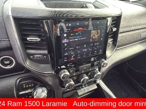 Used 2024 RAM 1500 Laramie image 15