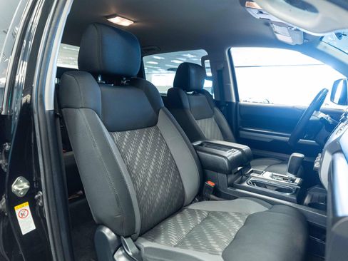 Used 2019 Toyota Tundra SR5 AWD/4WD image 15