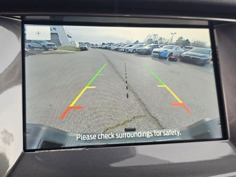 Used 2022 Ford Ranger Lariat w/ Equipment Group 501A High image 10