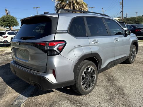 Certified 2025 Subaru Forester Limited w/ Popular Package #2 AWD/4WD image 3