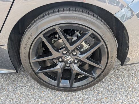 Used 2024 Honda Civic Sport image 27