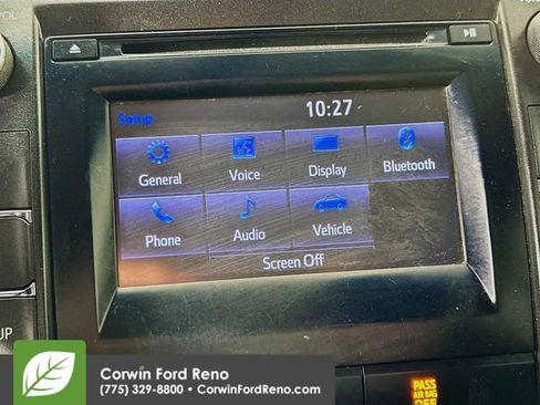 Used 2015 Toyota Camry SE image 14