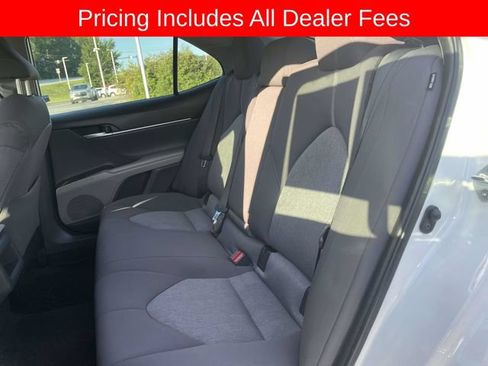 Used 2024 Toyota Camry LE FWD image 17