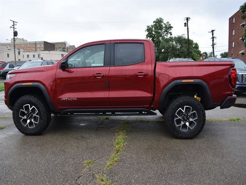 New 2025 GMC Canyon AT4 w/ AT4X Package image 10