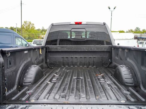 Used 2017 Ford F250 Lariat w/ Lariat Ultimate Package AWD/4WD image 11