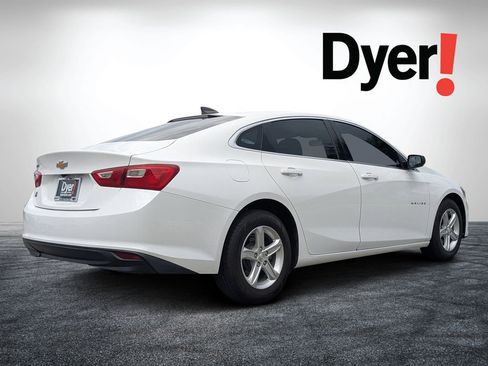 Used 2020 Chevrolet Malibu LS FWD image 3