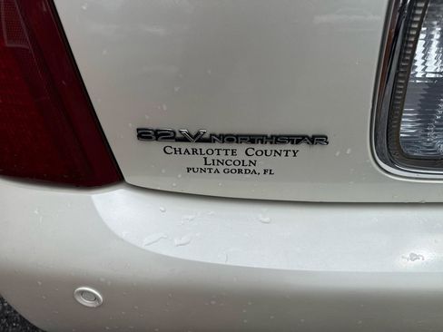 Used 2000 Cadillac De Ville DHS w/ Safety/Security Pkg FWD image 6