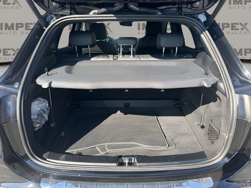 Used 2025 Mercedes-Benz GLA 250 image 27