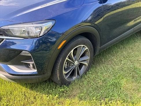 Used 2023 Buick Encore GX Select FWD image 5