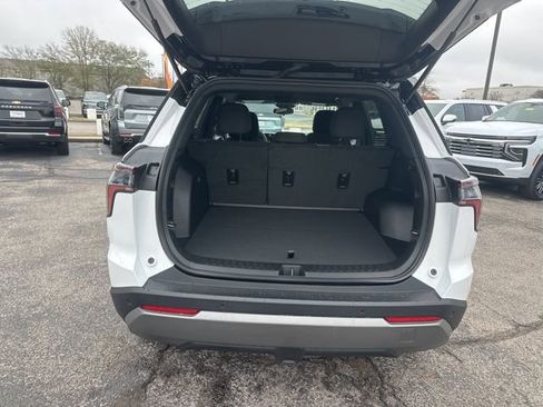 New 2026 Chevrolet Equinox LT image 29