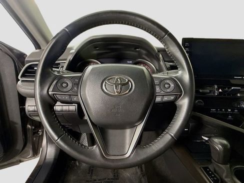 Certified 2022 Toyota Camry XSE FWD image 13