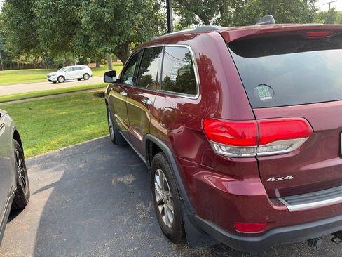 Used 2016 Jeep Grand Cherokee Limited AWD/4WD image 2