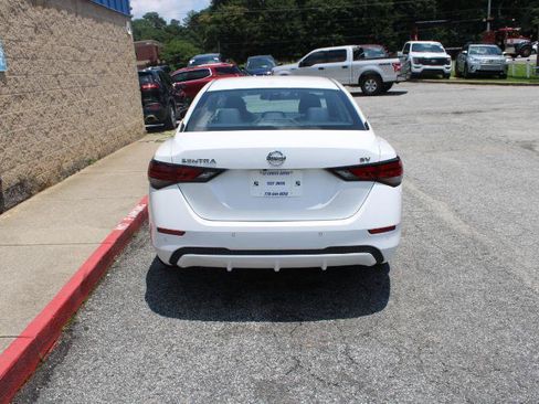 Used 2020 Nissan Sentra SV FWD image 5