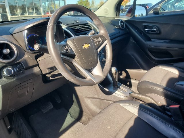 Used 2016 Chevrolet Trax LT w/ LT Convenience Package FWD image 10