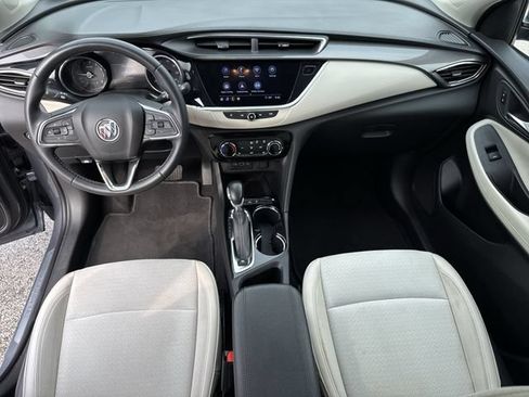 Used 2022 Buick Encore GX Preferred w/ Cold Weather Comfort Package FWD image 19